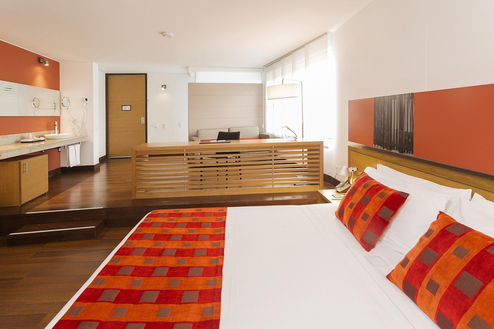 Hotel Bh La Quinta ボゴタ エクステリア 写真